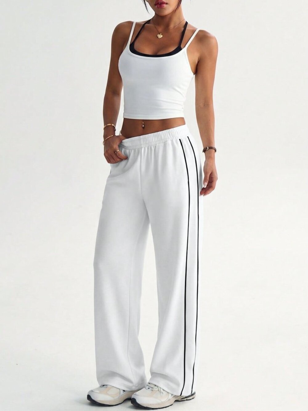 White Women's Sports Top And Straight-Leg Long Pants Set